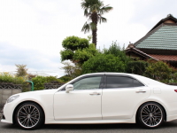 トヨタ クラウン