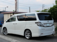 トヨタ ヴェルファイア