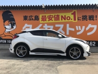 トヨタ C-HR