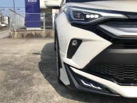 トヨタ C-HR